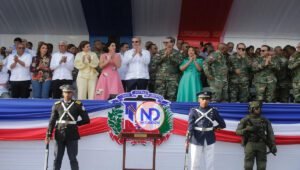 Abinader encabeza desfile por el 180 aniversario de la Independencia Nacional