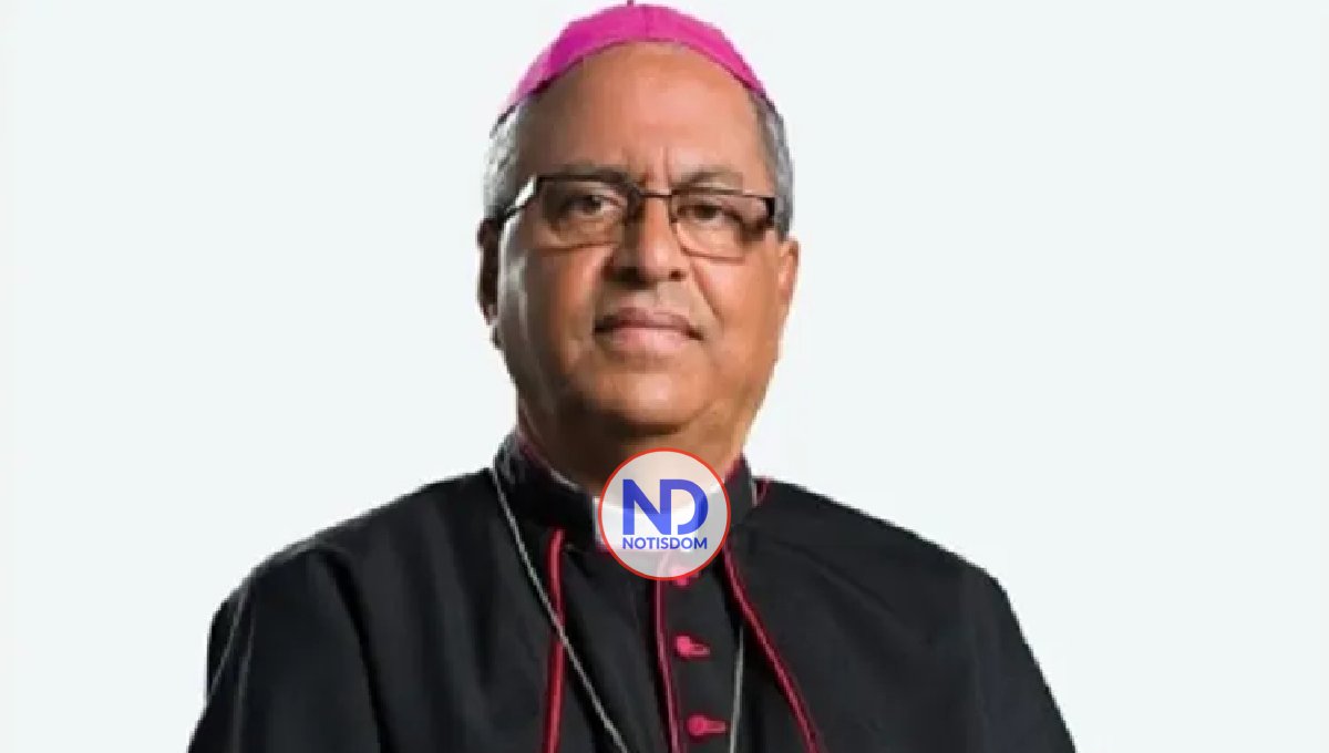 Arquidiócesis de Santo Domingo defiende a obispo Benito Angeles 2 Arquidiócesis de Santo Domingo defiende a obispo Benito Angeles