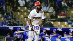 Leones dicen Jamaico Navarro llega a fortalecer posición clave