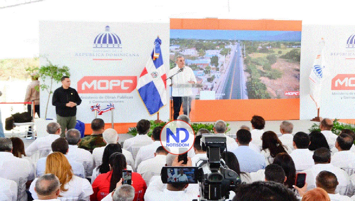 Abinader inaugura reconstrucción del tramo carretero Navarrete-Montecristi