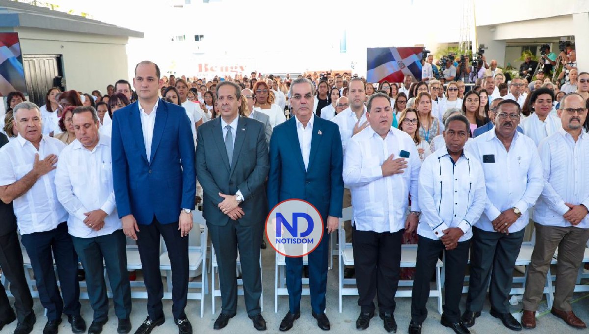 Gobierno entrega remozado el antiguo Hospital de la Mujer