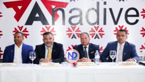 ANADIVE reelige a Cesar De los Santos como presidente