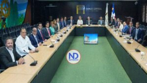 Gobernador del BCRD proyecta crecimiento económico de 5.5%