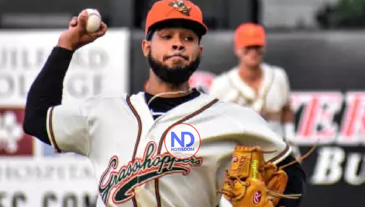 Gigantes del Cibao adquieren al lanzador Domingo González por Reyes Moronta 2 Gigantes del Cibao adquieren al lanzador Domingo González por Reyes Moronta
