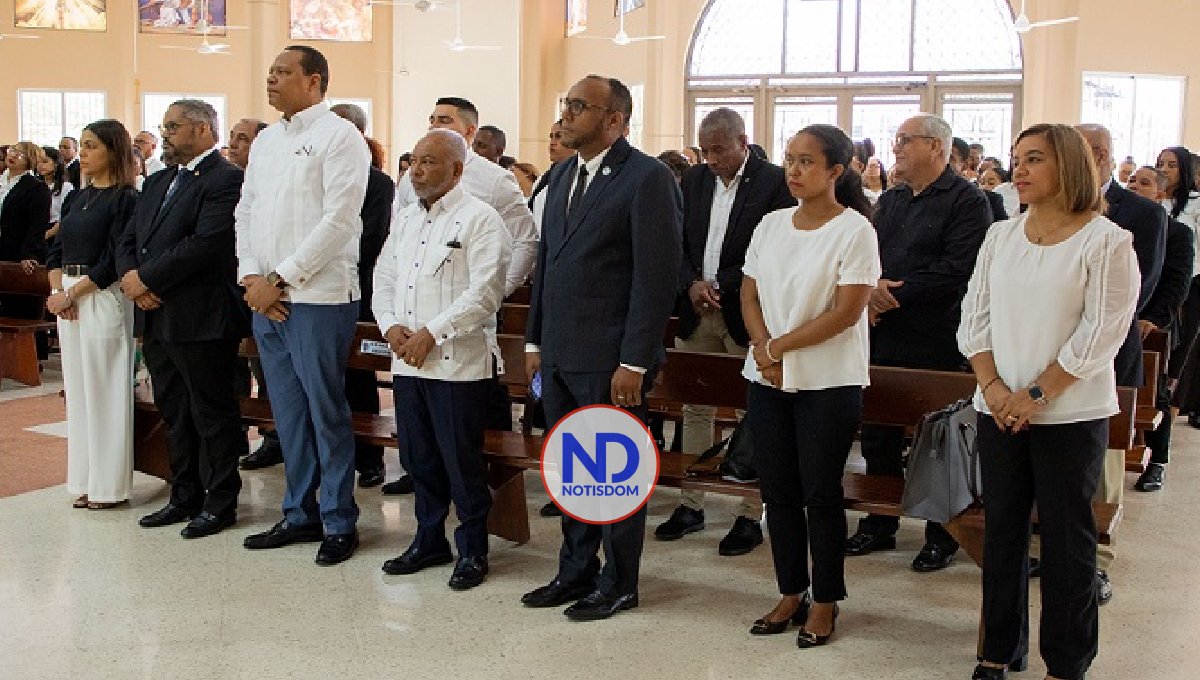 Alcántara ve dirigentes oposición crean incertidumbre y confusión 2 Alcántara ve dirigentes oposición crean incertidumbre y confusión