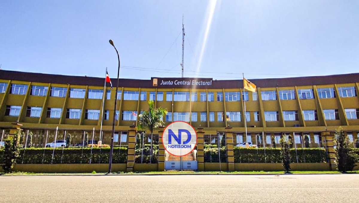 Casi mil millones de pesos para campaña electoral