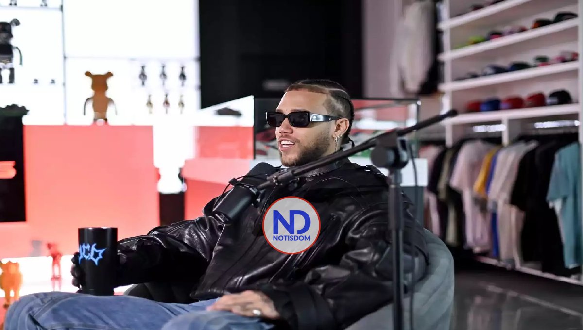 Jhayco confiesa que Mia Khalifa lo llevó a ser un ´hombre´