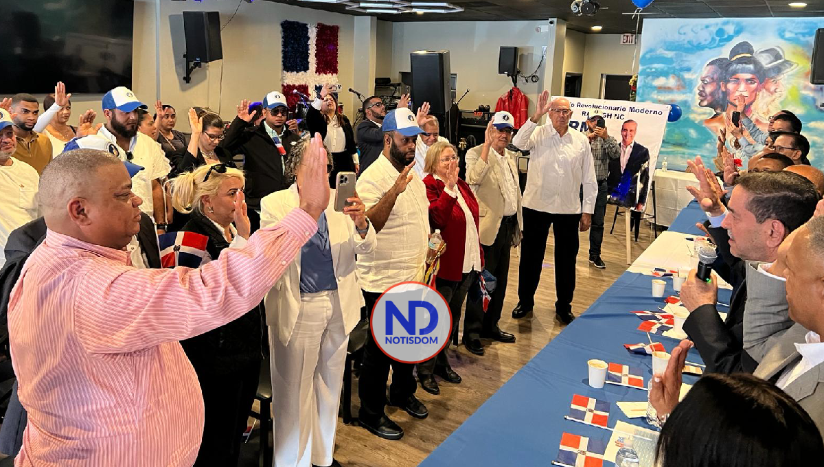 Eligio Jáquez juramenta Comando de Campaña PRM en la ciudad de Raleigh