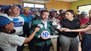 Movimiento Comunicadores 8.0 juramenta miembros en Villa Mella