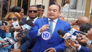 Abogados rechazan privatización de los servicios de hemodiálisis