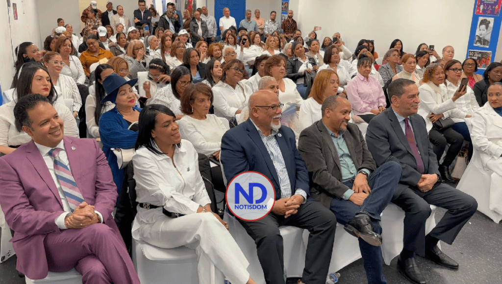 NOTISDOM FOTOS PF 2024 03 14T023335.667 Norberto Rodríguez exhorta a votar por los tres diputados PRM en la C1 del exterior