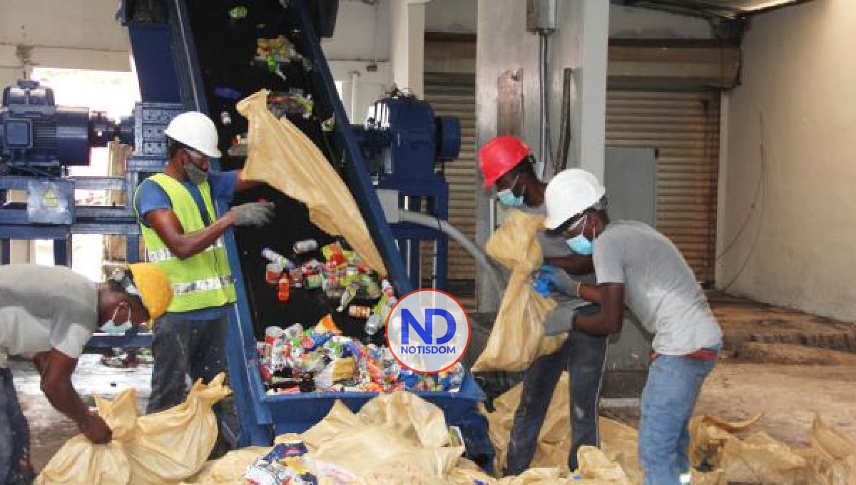 Destruyen 30 millones unidades productos por riesgos a la salud