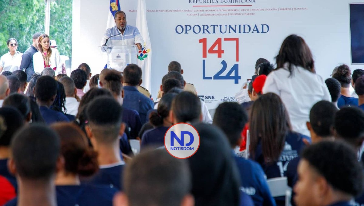 Gabinete de Política Social llega hasta San Cristóbal y Montecristi