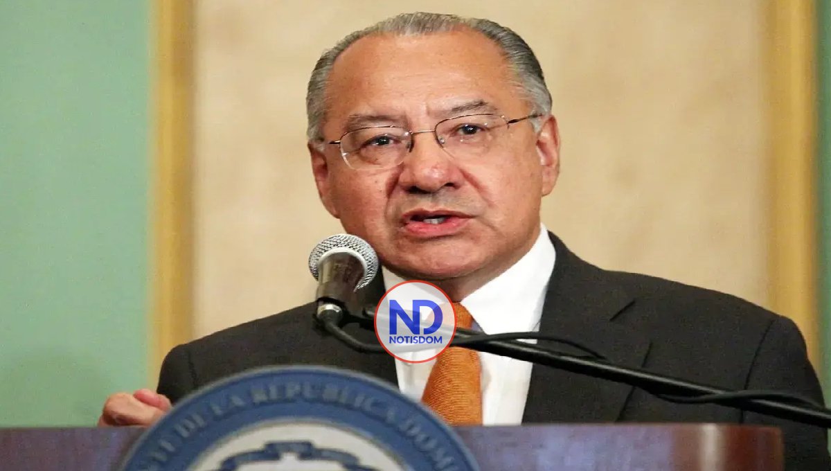 Exembajador de EE.UU. Víctor Rocha se declarará culpable de cargos de espionaje para Cuba 2 Exembajador de EE.UU. Víctor Rocha se declarará culpable de cargos de espionaje para Cuba