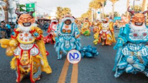 Celebran hoy carnaval de DN con más 80 comparsas y personajes