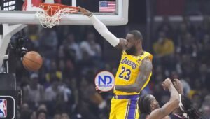 LeBron James rompe la barrera de los 40.000 puntos en la NBA