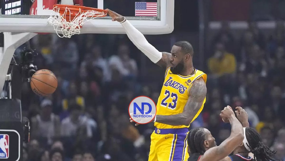 LeBron James rompe la barrera de los 40.000 puntos en la NBA