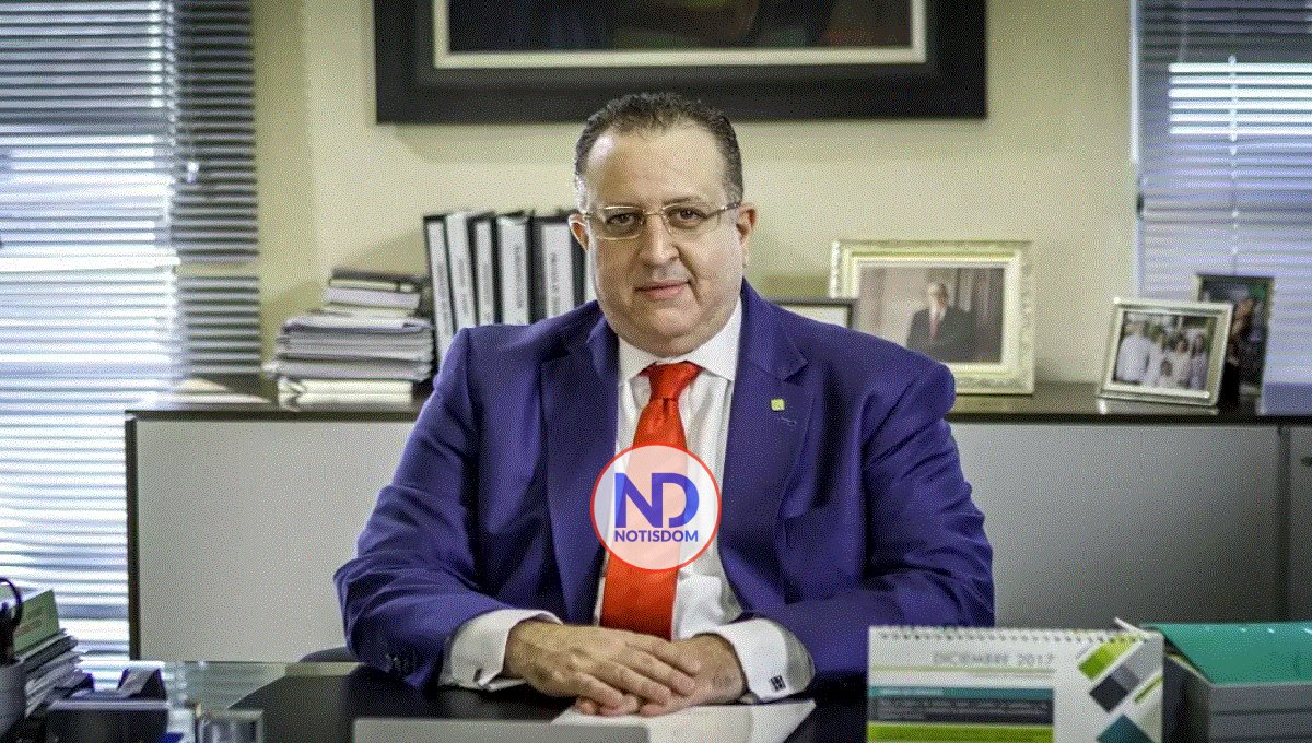 Magín Díaz es el nuevo director de la Escuela de Economía de la PUCMM