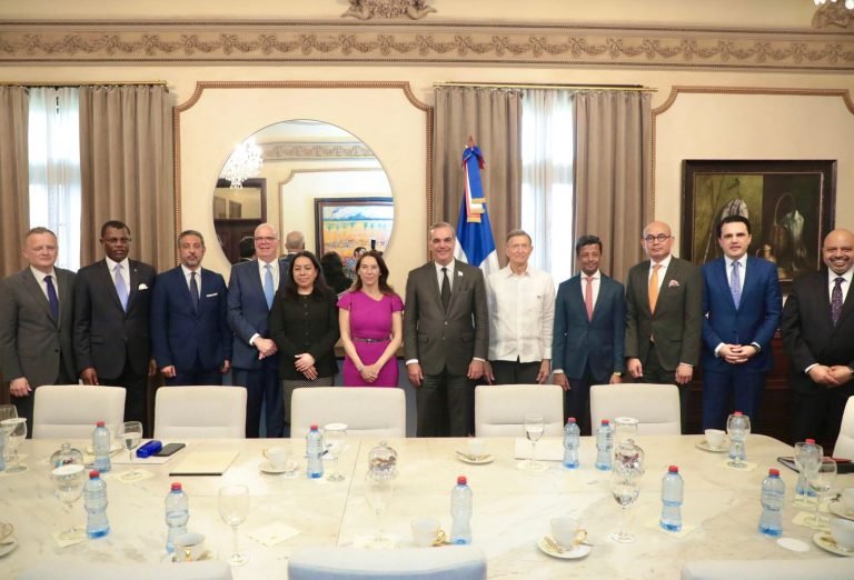 ABINADER CO LA ONU Presidente se reúne con miembros Consejo de Seguridad de la ONU