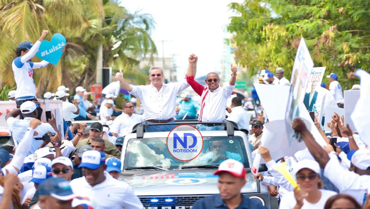 Abinader recorre las calles de La Romana e Higüey junto a perremeístas y aliados 2 Abinader recorre las calles de La Romana e Higüey junto a perremeístas y aliados