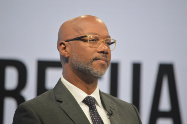 ANTHONY MOTA Tres aspirantes a senador por Santiago exponen en debate del CODESSD; PRM y FP confrontan