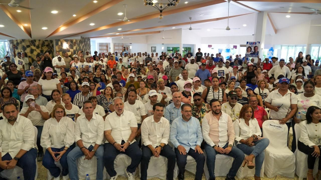 Arnaud y Moreno Wellington Arnaud organiza acto de apoyo a Guillermo Moreno en el DN