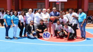 Entregan cancha remozada y utilería al Colegio Salesiano Sagrado Corazón de Jesús