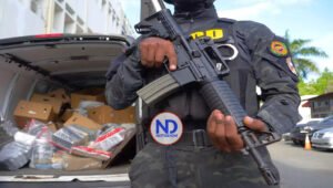 En carga de frutas incautan 180 paquetes presumiblemente cocaína