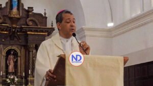 Obispo auxiliar de Santiago llama al periodista a redescubrir la vocación