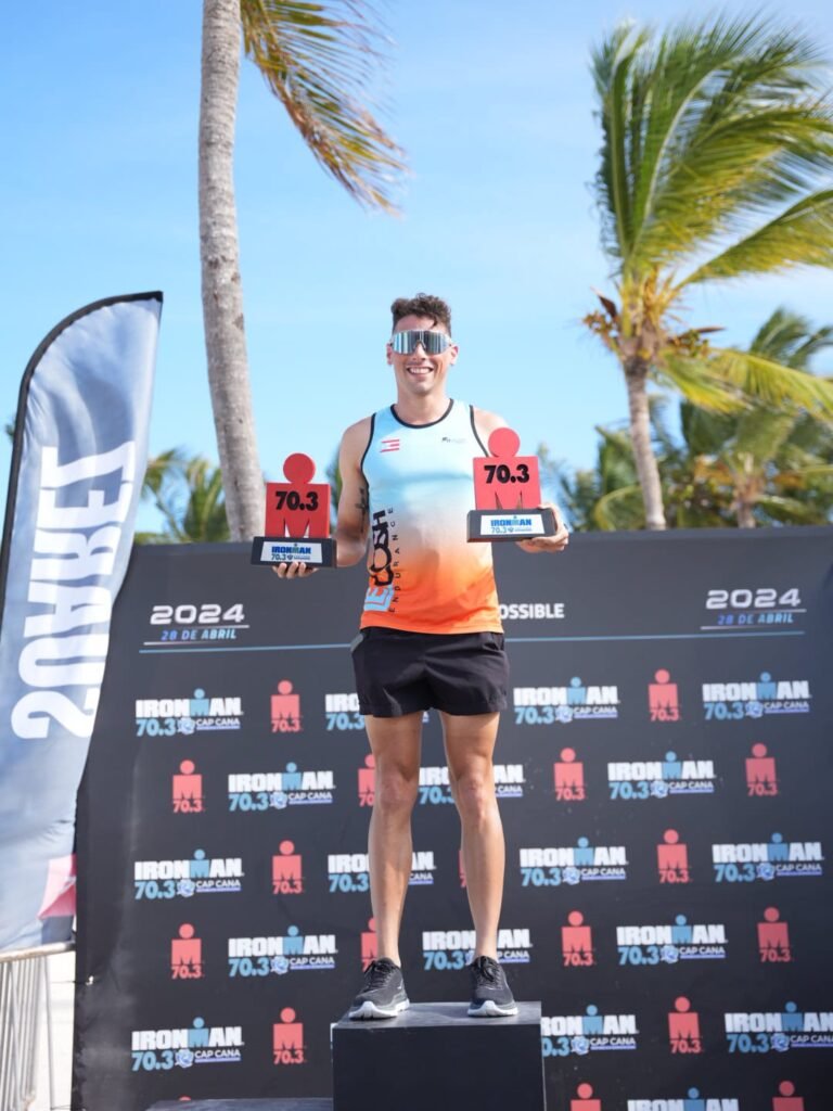 Javier Figueroa Boricua Javier Figueroa gana Triatlón Ironman 70.3 Cap Cana Ciudad Destino