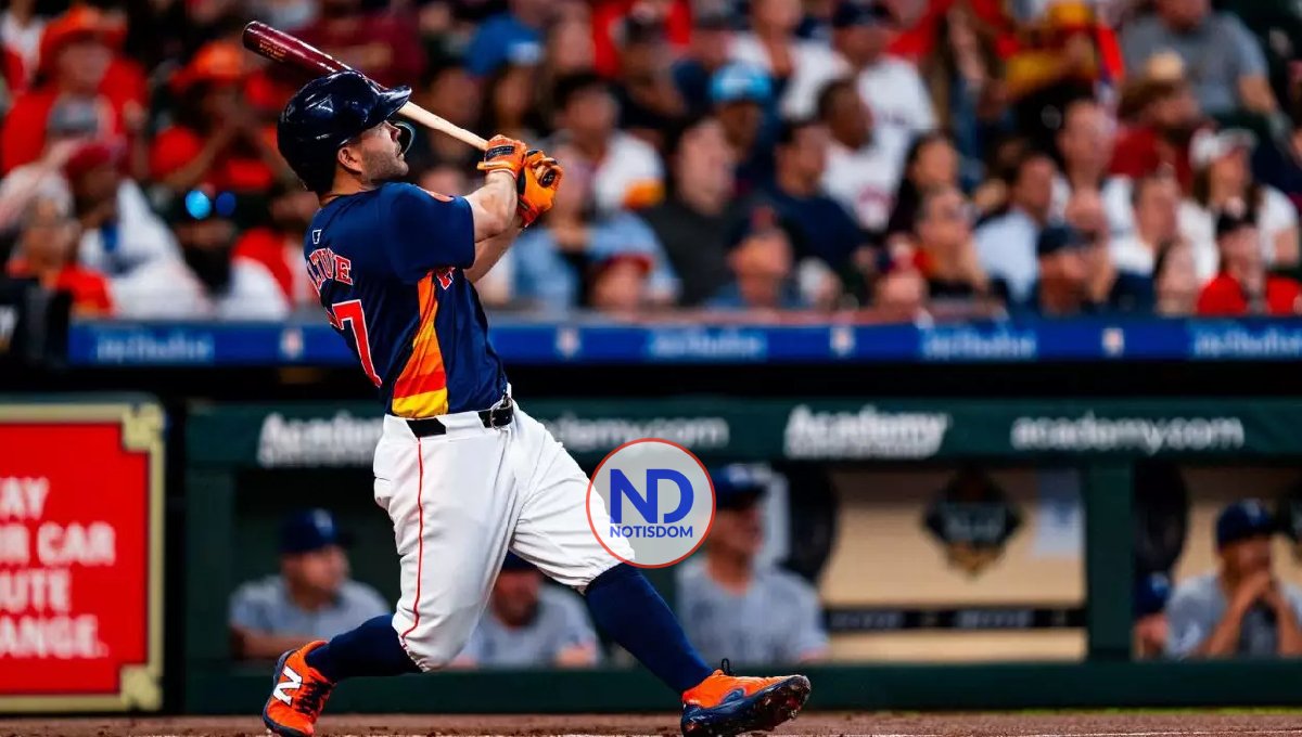 José Altuve pone en órbita a los Astros con dos jonrones en dos turnos al bate