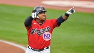 José Ramírez impone marca de cuadrangulares para Cleveland