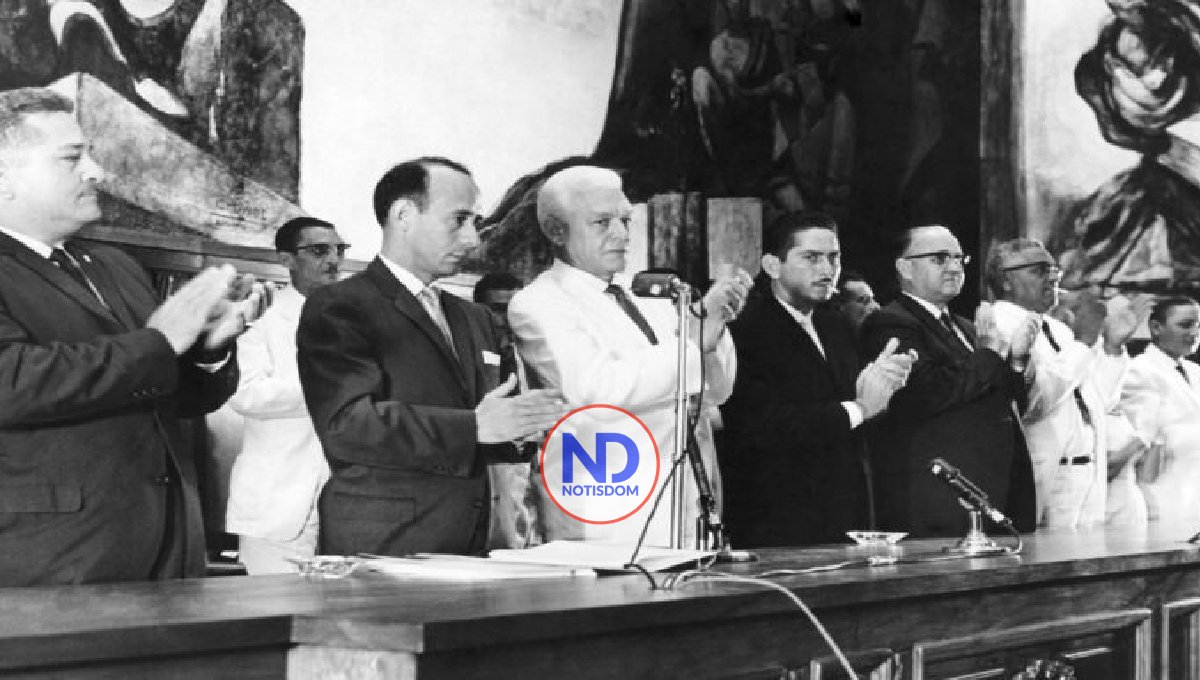 Recuerdan 61 años promulgada la Constitución de Juan Bosch