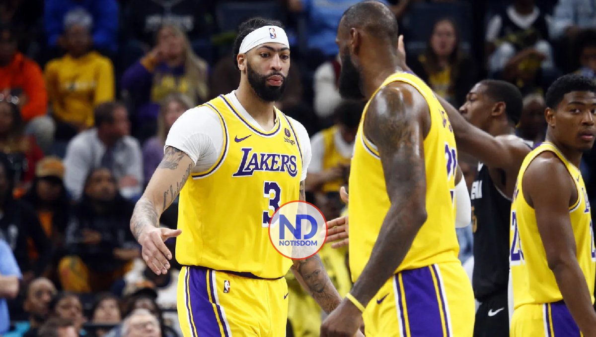Lakers vencen a Pelicans y avanzan a los Playoffs de la NBA