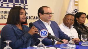 Mena expondrá faja AMB ante colombiana Palmera