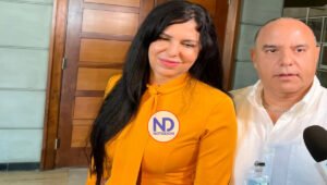 Depositan acusación contra red testaferros Miky López y esposa