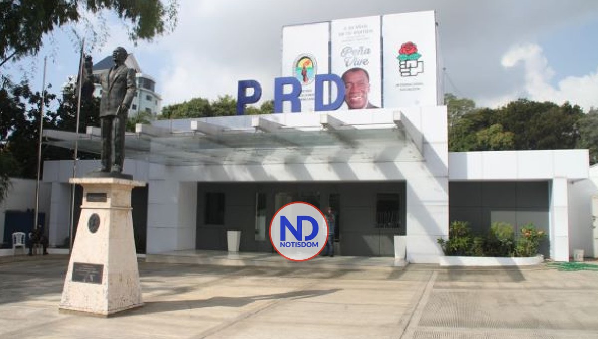 Diputado Carreras dice el PRD se convirtió en minoritario, renuncia