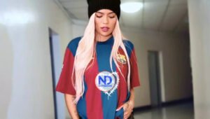 FC Barcelona utilizará su camiseta al estilo de Karol G