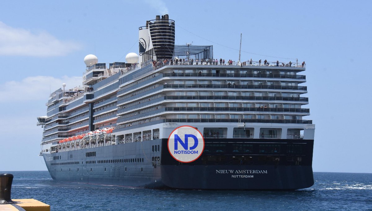 Cabo Rojo recibió un segundo crucero con casi 2 mil pasajeros