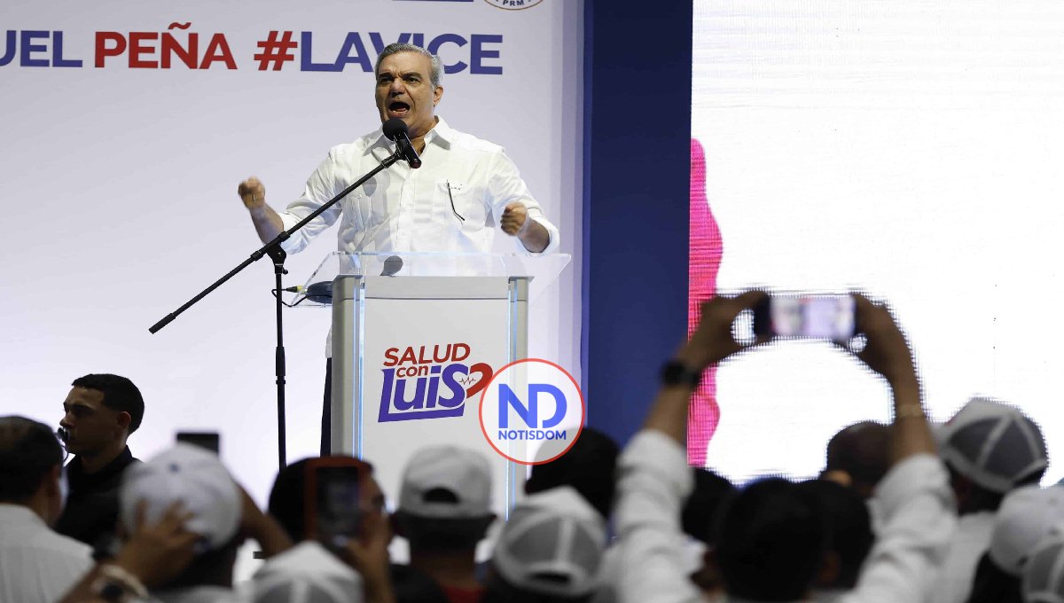 Abinader recibe apoyo de movimientos del sector salud y policial