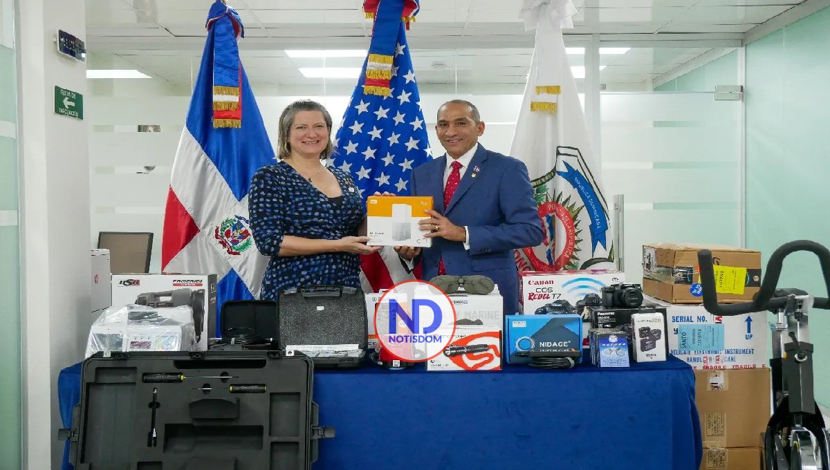 DNCD recibe más equipo de INL para reforzar lucha y persecución contra el narcotráfico