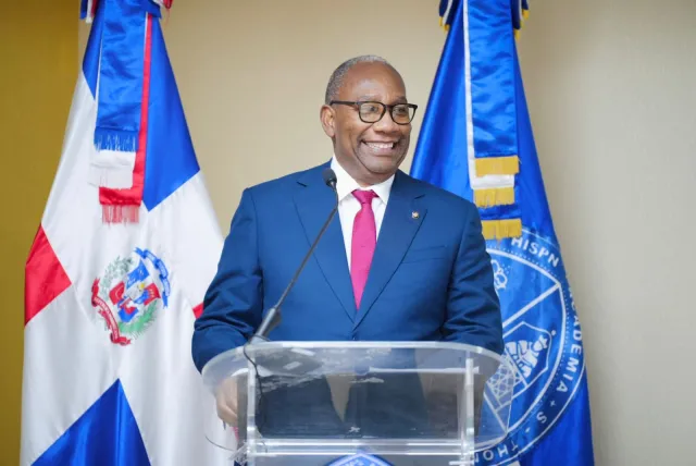 Editrudis Beltran 1 Gobierno entrega a UASD 308,000 m² para construir extensión en SDE