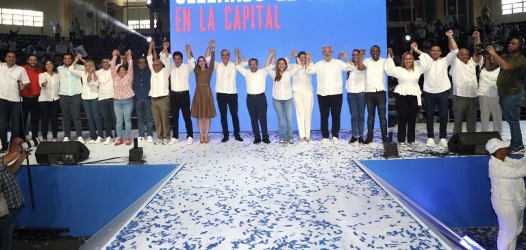 Luis Abinader 136 Abinader llama a votar por PRM en todas las boletas este 19 mayo