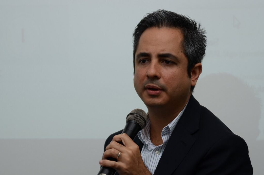 Manuel Mendoza RD sube ocho puestos ranking Desarrollo TIC