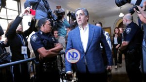 Ex hombre de confianza de Trump, a interrogatorio de la defensa