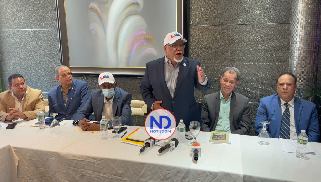 NOTISDOM FOTOS PF 2024 05 04T111638.704 PRM NY se lanza a las calles en busca de la reeleción de Luis Abinader con el 70%