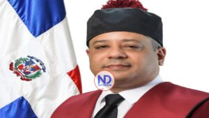 Presidente del TC felicita a las madres en su día y les agradece por su dedicación