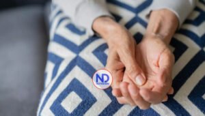 Párkinson con menos de 50 años: Debe tratarse de manera integral