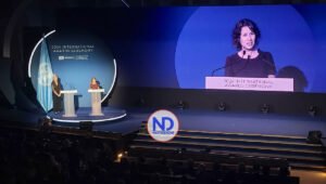 Unesco premia científica Brasil por su estudio sobre mitocondrias