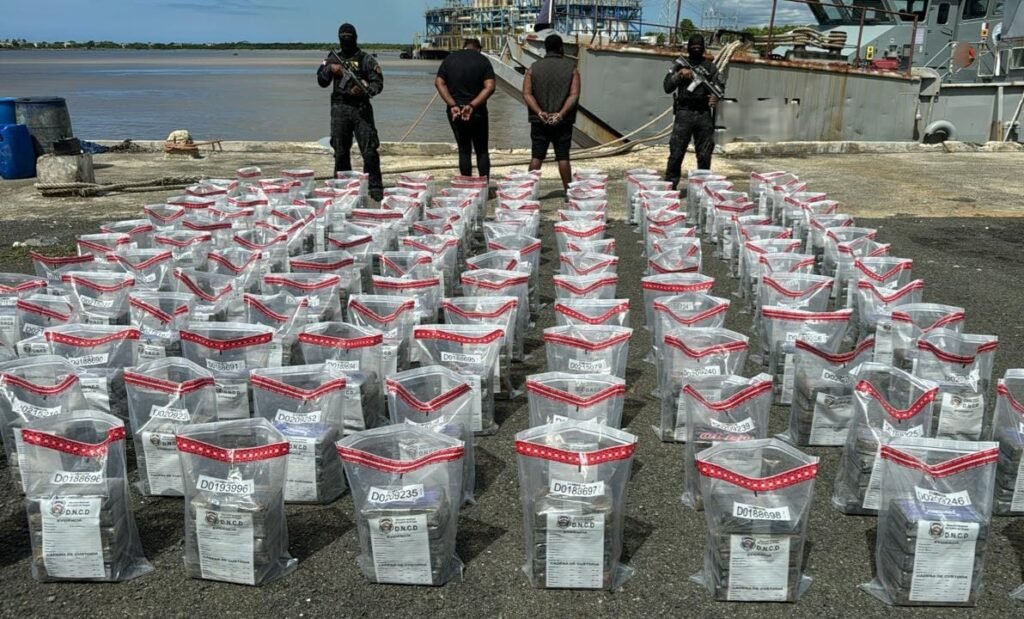 cocaina 90 Arrestan dos hombres y ocupan 675 paquetes de cocaína